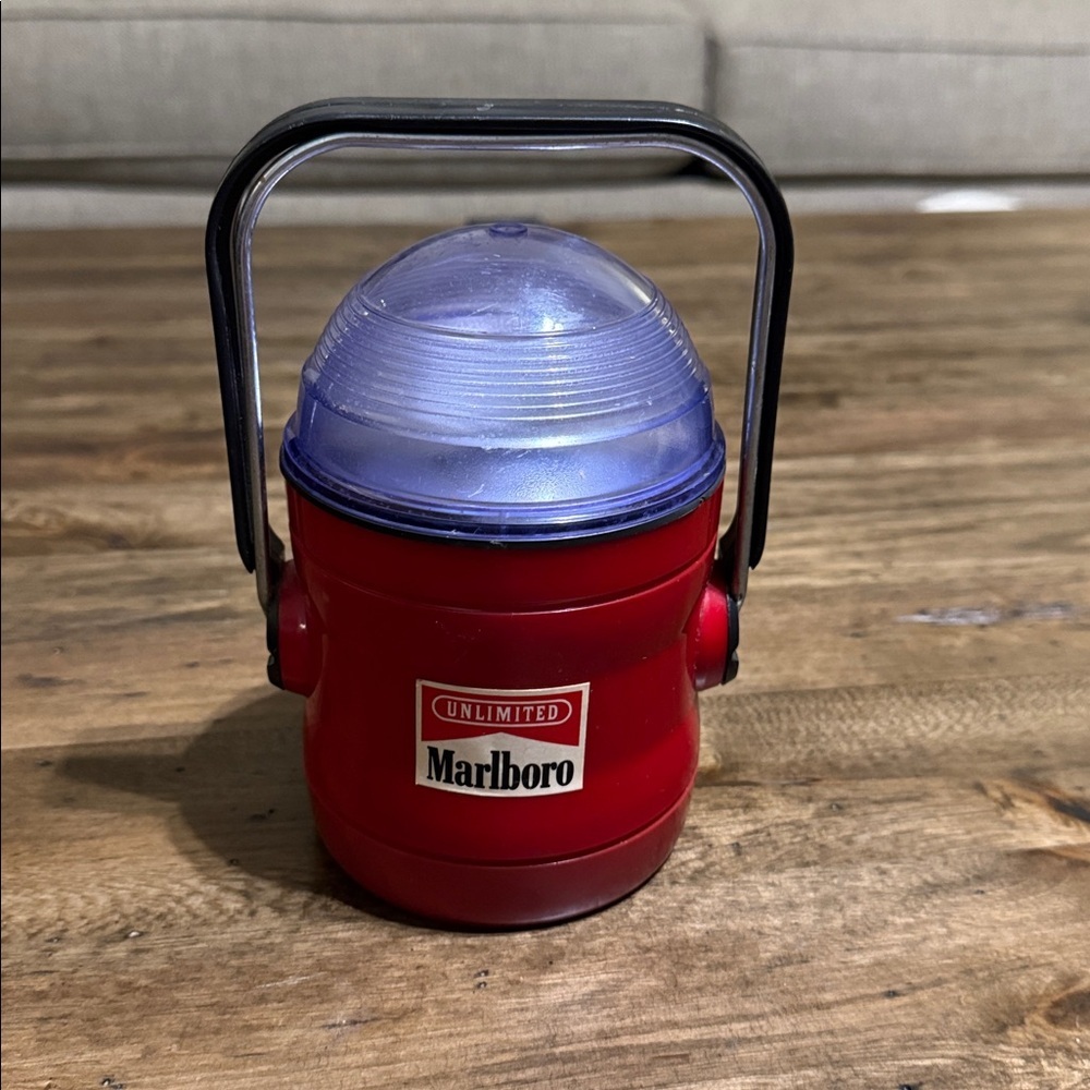 vintage Marlboro Unlimited red nightlight lantern flashlight camp light